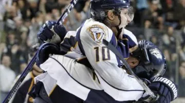 Martin Erat a Jordin Tootoo