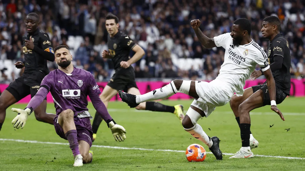 Real po 17 letech prohrál doma s Valencií