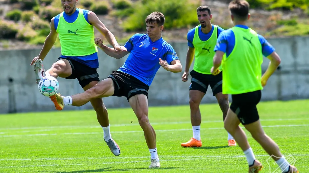Fotbalisté Baníku Ostrava v tréninkovém procesu