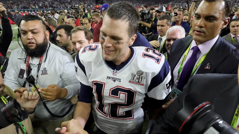 Dojatý Tom Brady po vítězství v Super Bowlu