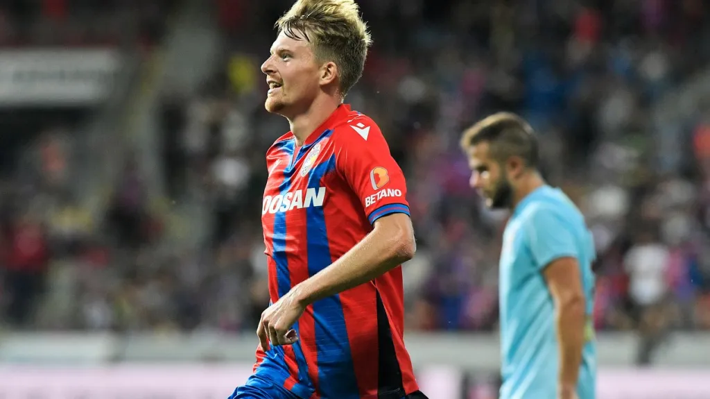 Pavel Šulc oslavuje gól