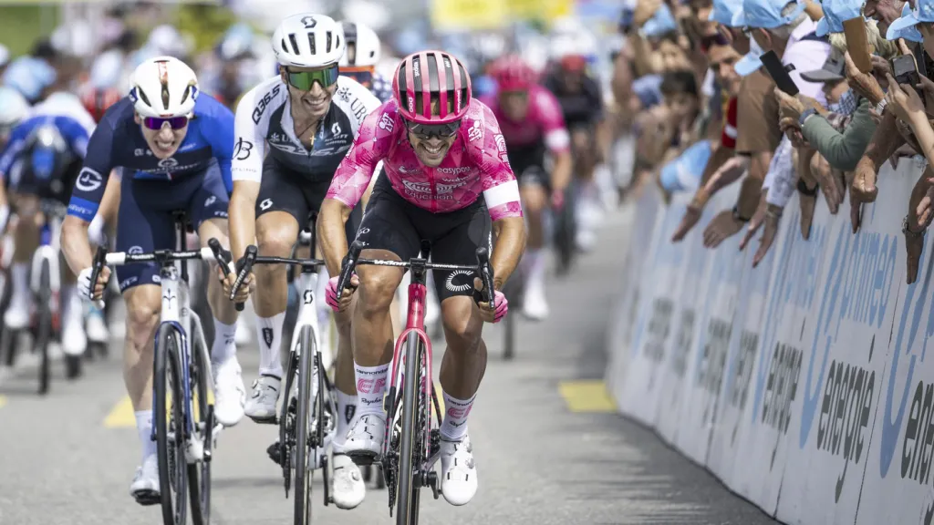 Druhou etapu závodu Kolem Švýcarska vyhrál Vincenzo Albanese