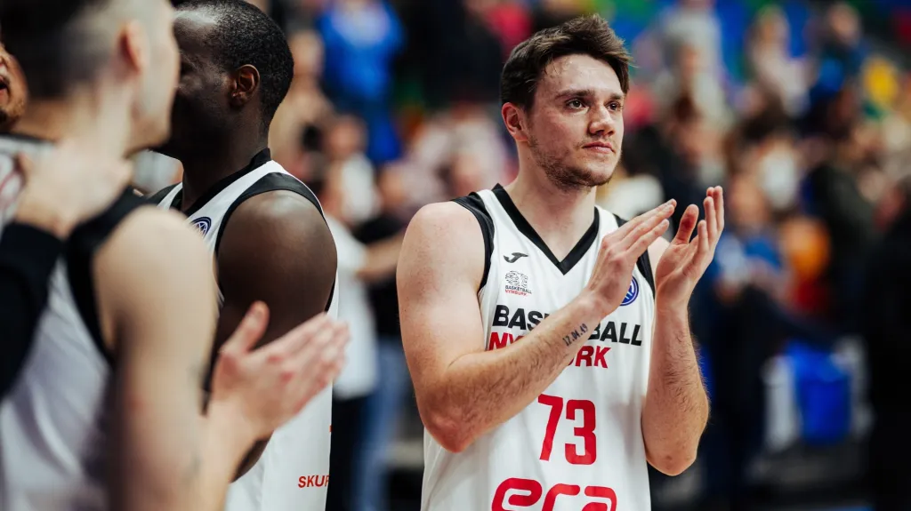 Basketbalisté Nymburka