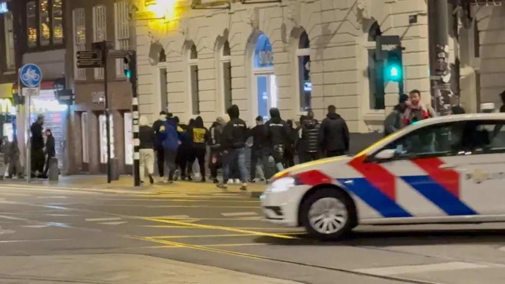 Násilnosti v Amsterdamu