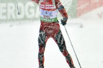 Taijer Bö slaví vítězství norské štafety