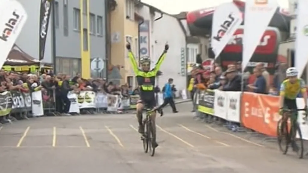 Cyklokrosař Skála dominoval v Hlinsku a vyhoupl se do čela Českého poháru