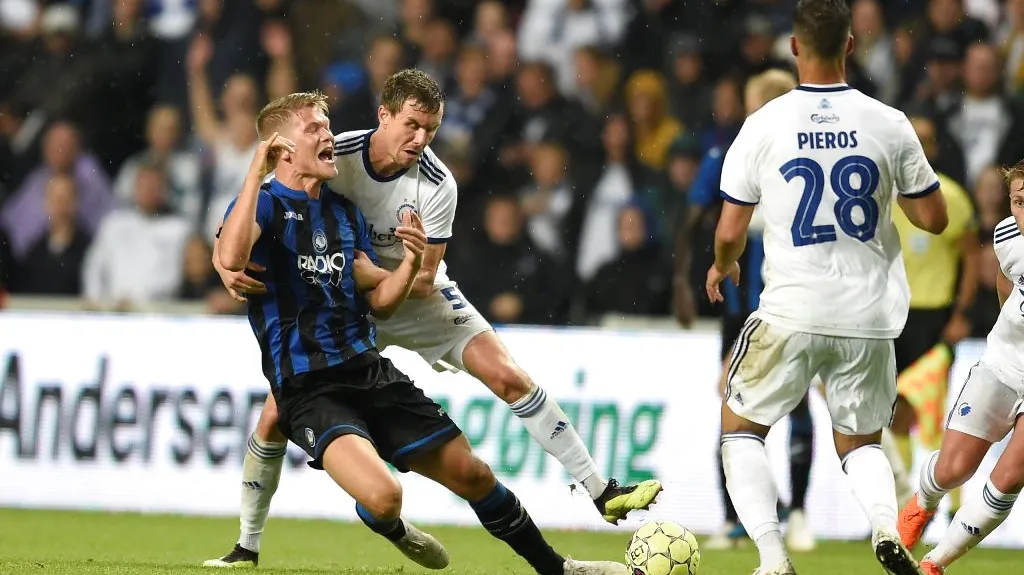 Andreas Cornelius v utkání s Kodaní