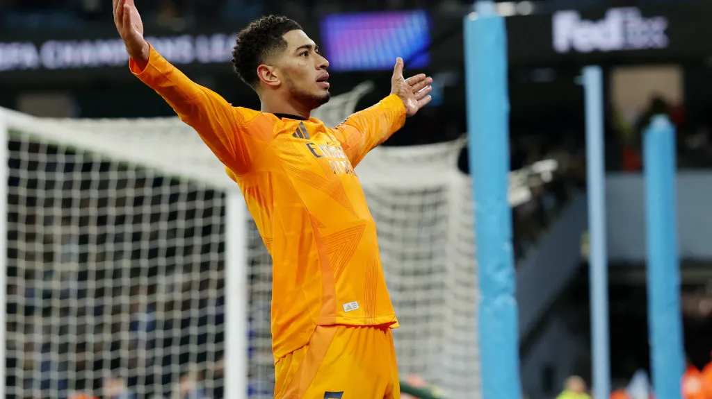 Jude Bellingham slaví vítěznou branku Realu