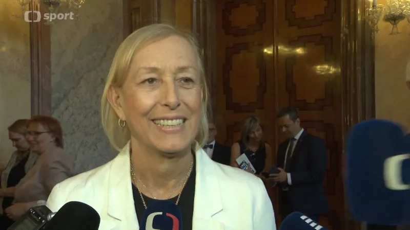 Rozhovor s dojatou Martinou Navrátilovou po převzetí stříbrné medaile