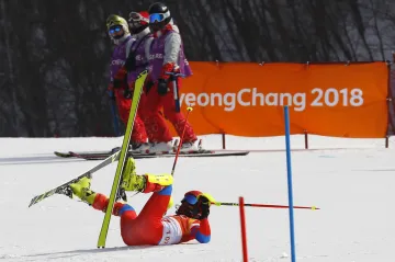 Severokorejský lyžař Kang Song-il na olympijském svahu