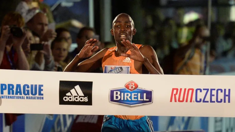 Běžeckou Grand Prix v Praze vyhráli Keňané v traťových rekordech