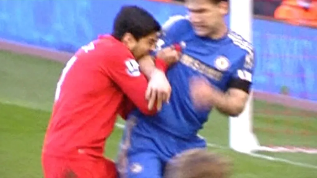 Suárezovo kousnutí