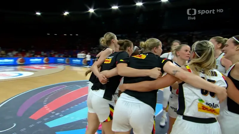 Závěr semifinále Itálie – Belgie