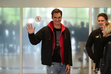 Roger Federer po příletu do Prahy