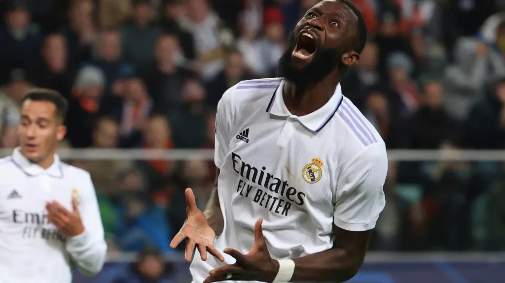 Antonio Rudiger z Realu slaví gól