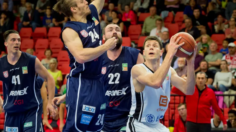 Utkání finálové série Děčín - Nymburk