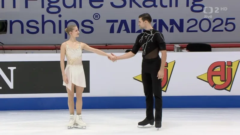 Zlatá volná jízda Haseové a Volodina na ME