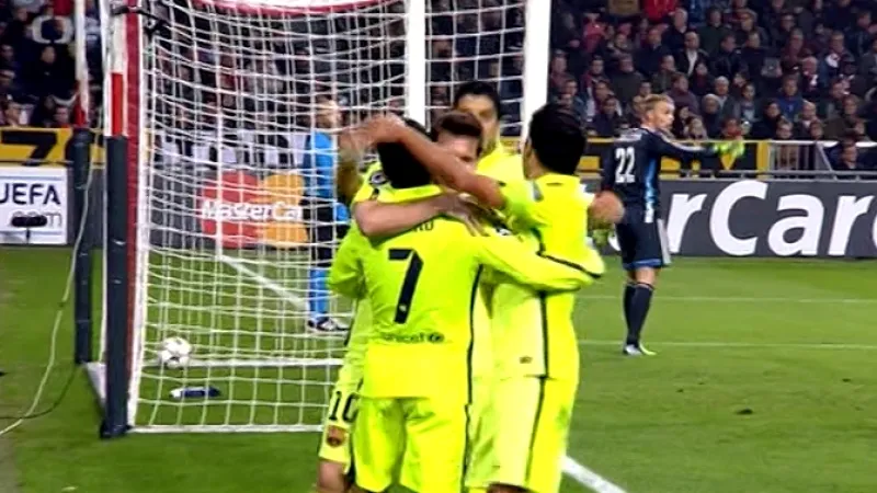 Sestřih utkání Ajax - Barcelona