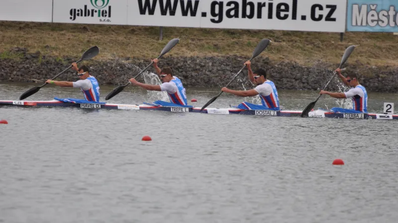 Reportáž z SP v rychlostní kanoistice v Račicích