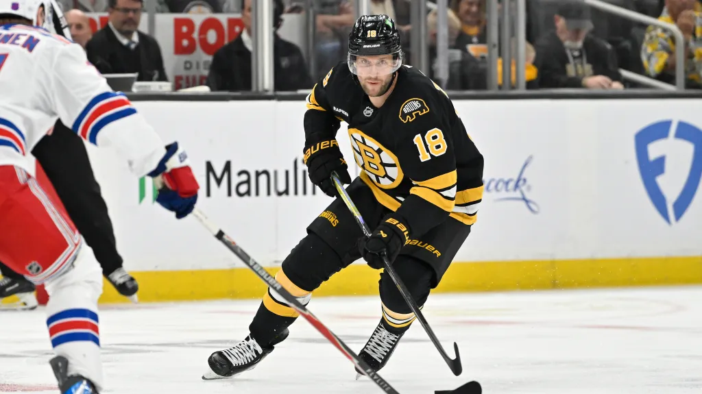 Pavel Zacha v dresu Bostonu