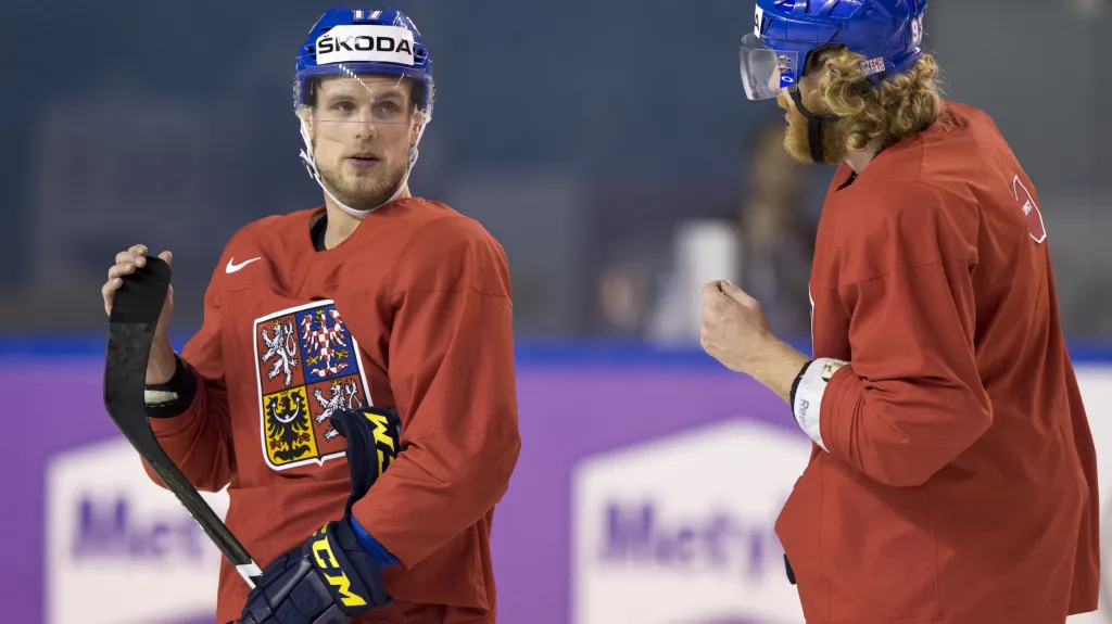 Vladimír Sobotka s Jakubem Voráčkem na tréninku