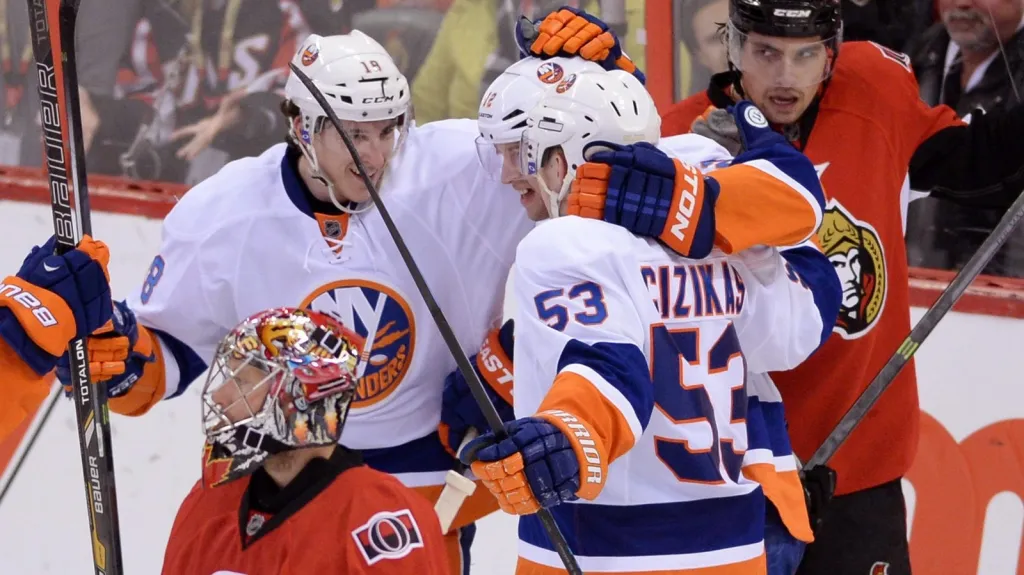 Radost hokejistů NY Islanders