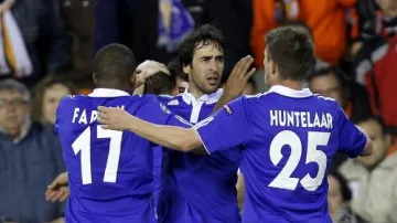 Raul s hráči Schalke 04