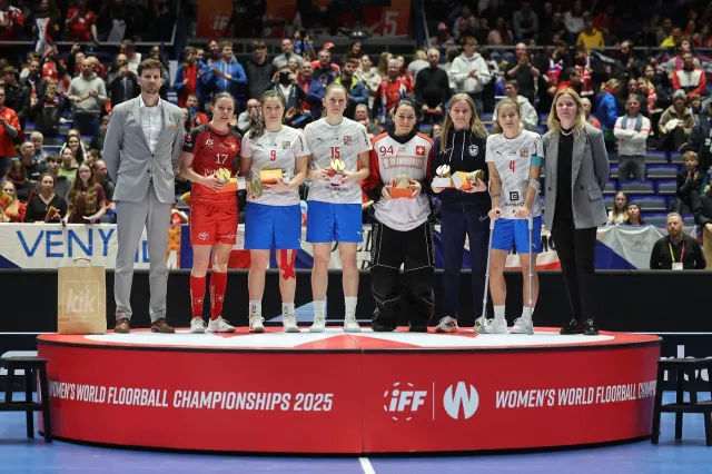 Převažuje smutek. Měly jsme jediný úkol, a to bylo zlato, mrzelo MVP šampionátu Staňkovou