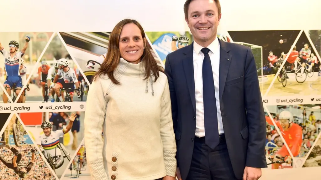 Kateřina Nash s prezidentem UCI Davidem Lappartientem
