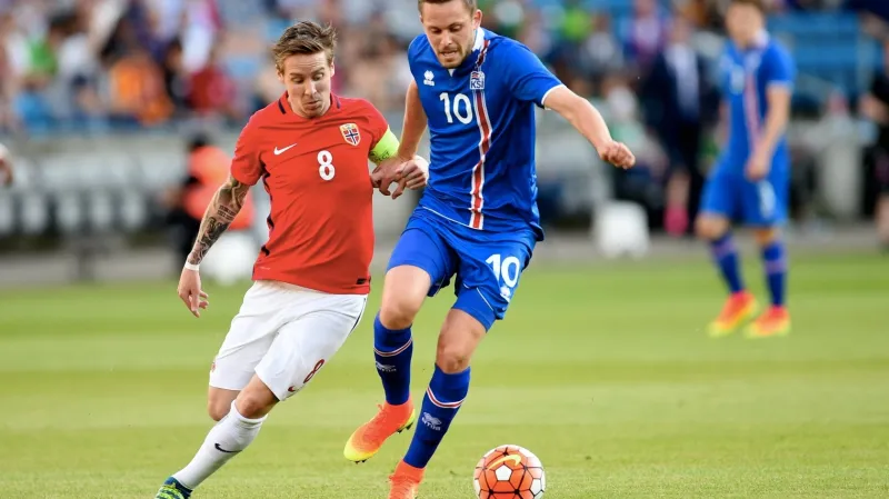 Gylfi Sigurdsson v přátelském utkání s Norskem