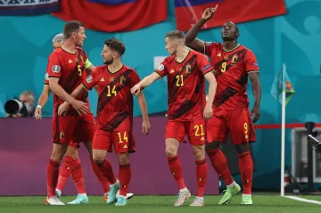 Fotbalisté Belgie oslavují gól na ME