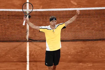 Zverev slaví postup do čtvrtfinále French Open