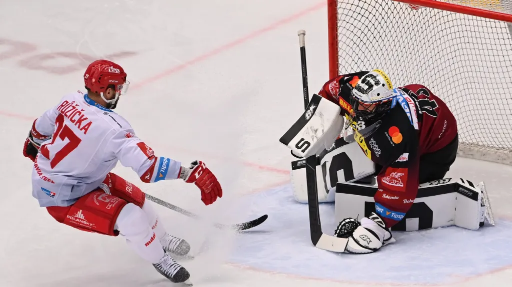 Utkání Třinec – Sparta