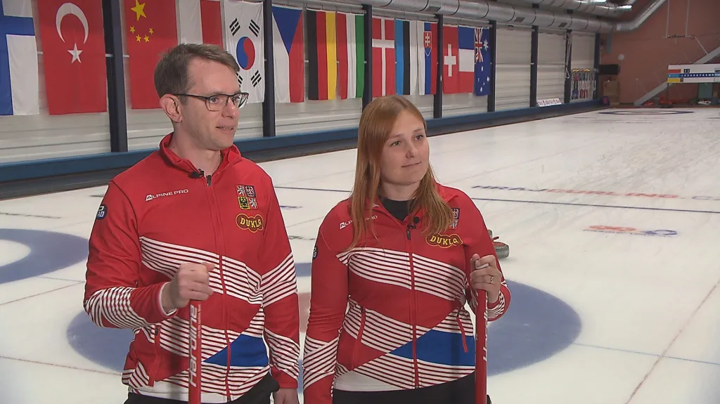 Čeští curleři Tomáš a Zuzana Paulovi