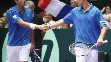 Julien Benneteau a Michael Llodra