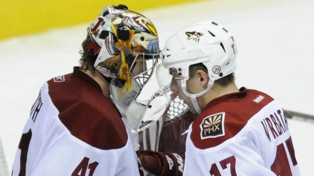 Radim Vrbata a Mike Smith
