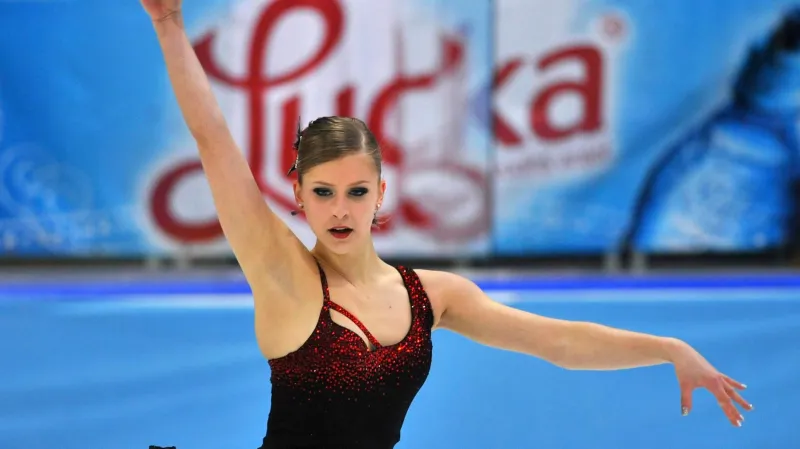 Sestřih krátkého programu krasobruslařek