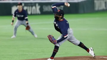 Nadhazovač Satoria zvládl proti Japonsku těžkou situaci ve čtvrté směně