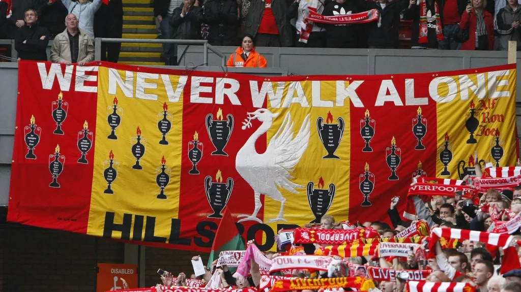 Vzpomínka na oběti tragédie na Hillsborough