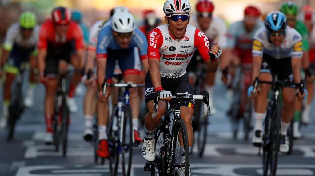 Caleb Ewan se raduje z výhry na Tour de France