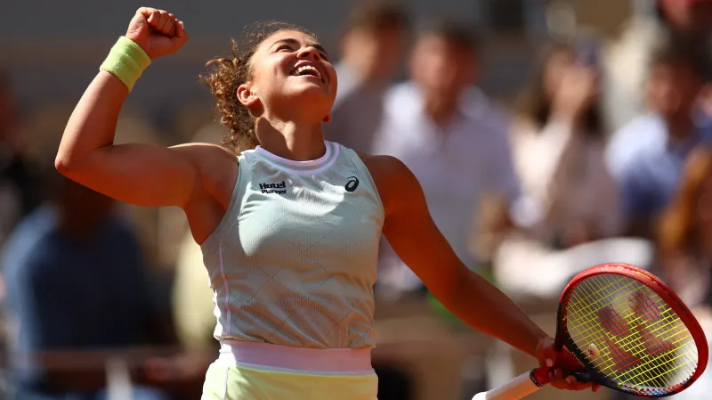 Překvapení na Roland Garros, v semifinále jsou Paoliniová a Andrejevová