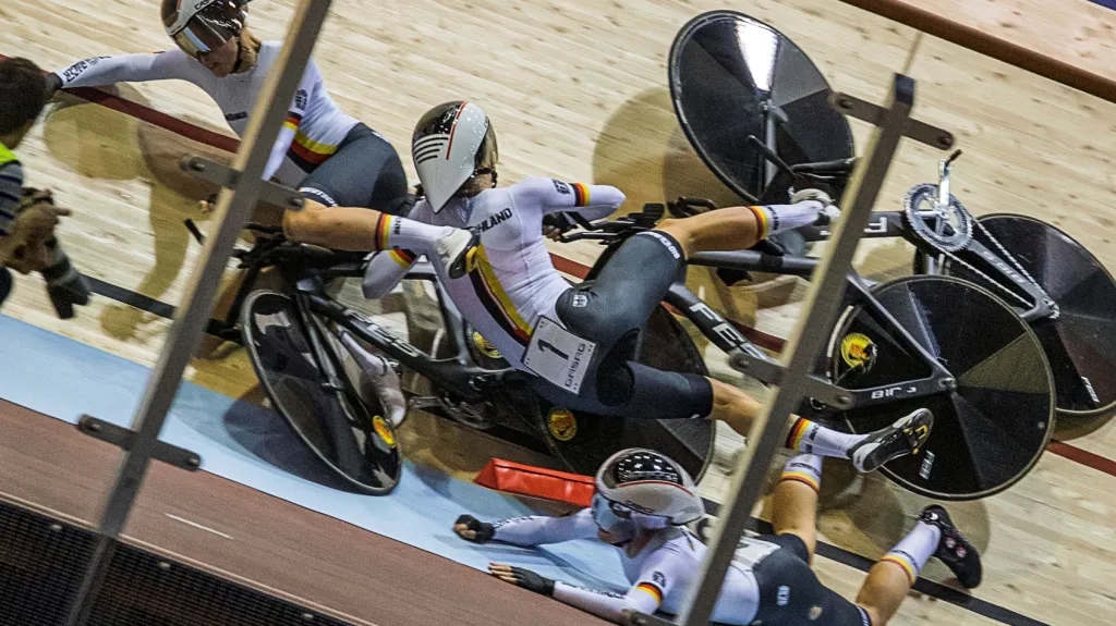 Pád německých dráhařek na ME