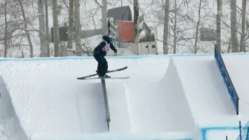 Vítězná jízda lyžaře Maca Forehanda ve slopestyle v Aspenu
