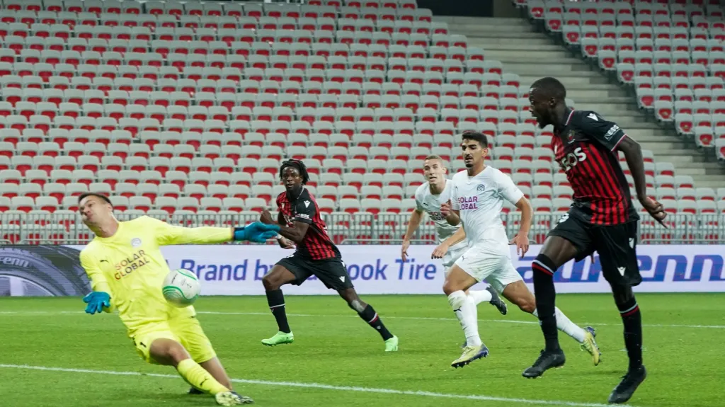 Filip Nguyen maří šanci Thurama z Nice