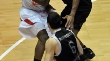 ČEZ Nymburk - Bilbao Basket