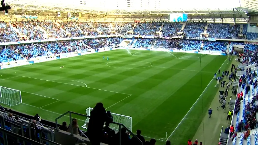 Takhle vypadala premiéra na novém Tehelném poli