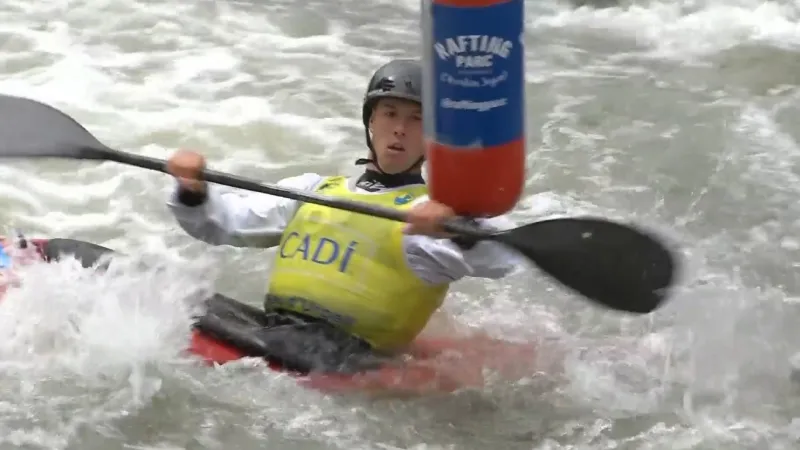 Semifinálová jízda Jakuba Krejčího v kayakcrossu na SP v Seu