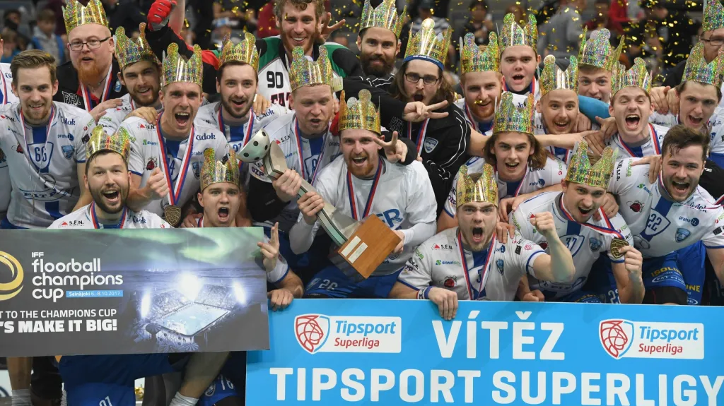 Florbalisté Chodova se radují z vítězství v superfinále