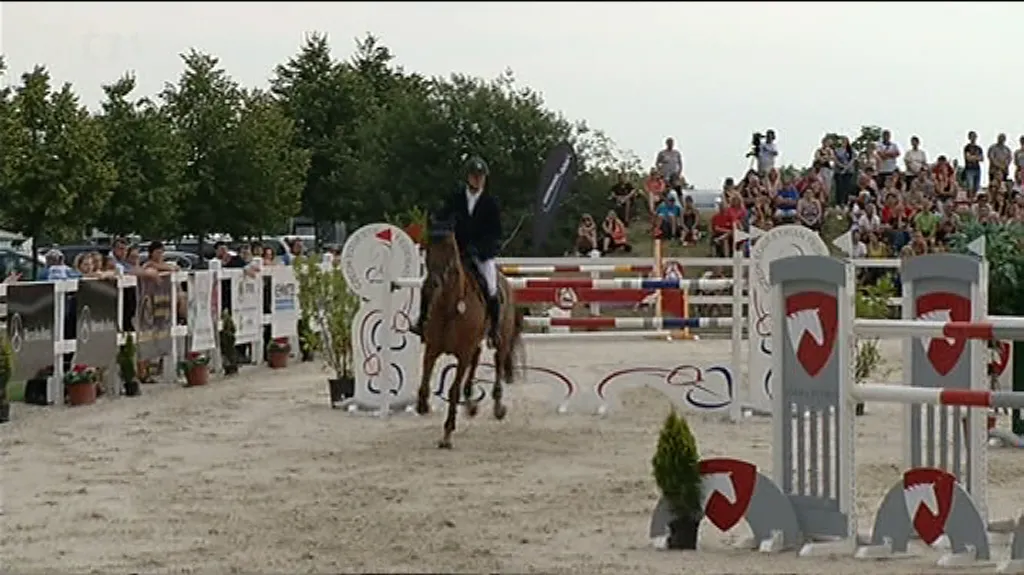 Mistrem republiky v parkurovém skákání je Aleš Opatrný