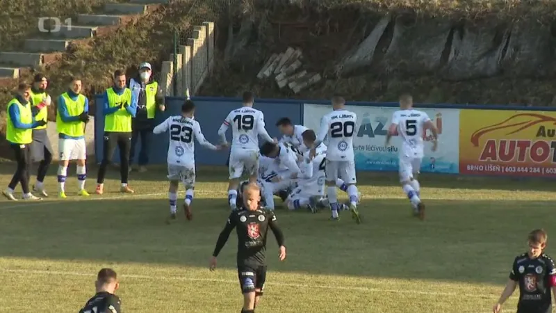 Líšeň střídá Hradec v čele tabulky